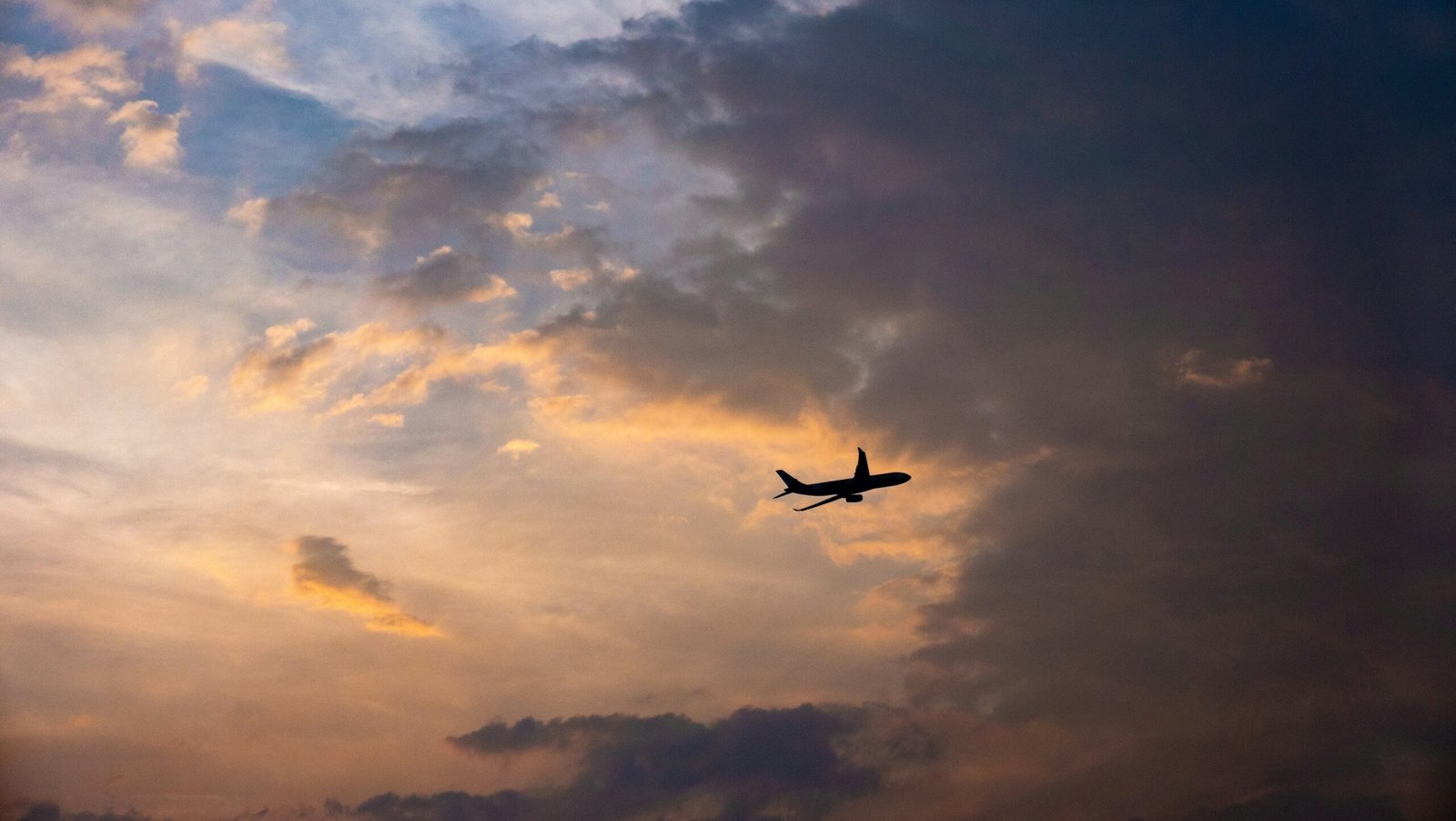 Tragic Midair Collision at Marana Regional Airport: A Deep Dive